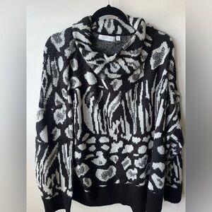 New Directions Black and White Sweater- Size XLarge